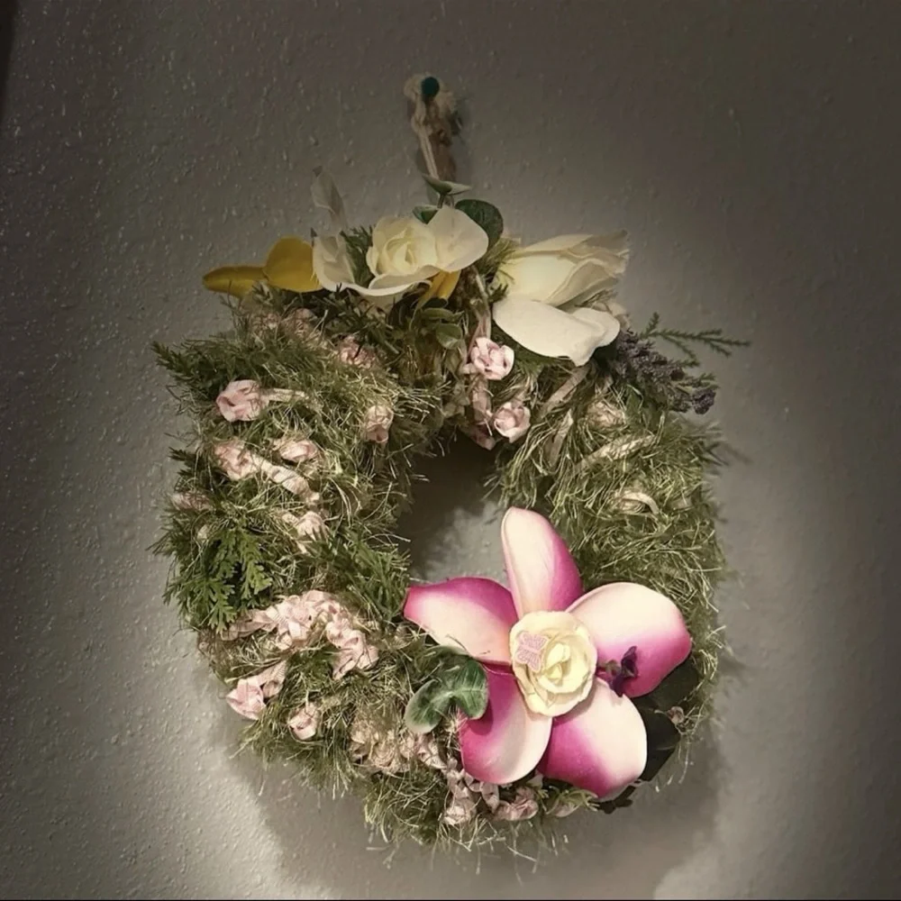 808 beads Floral Wreath with Pink and Cream Flowers